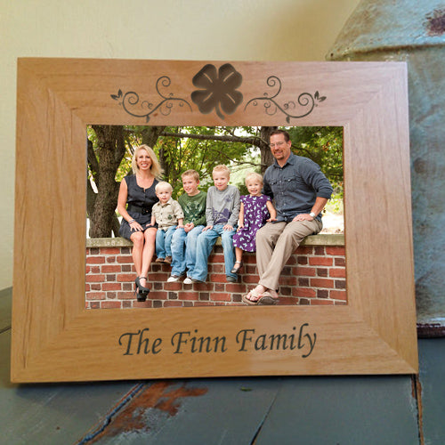 Clover Vine Frame
