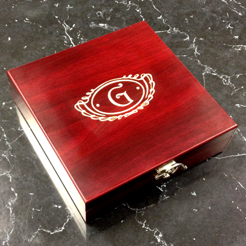 Seal Flask Set